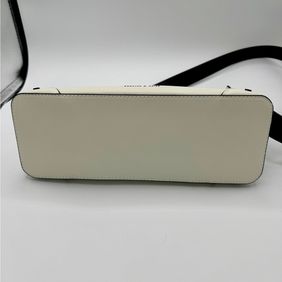 Charles & Keith Cream Crossbody Chain Handle Bag W/Changeable Straps Imported - Picture 7 of 13